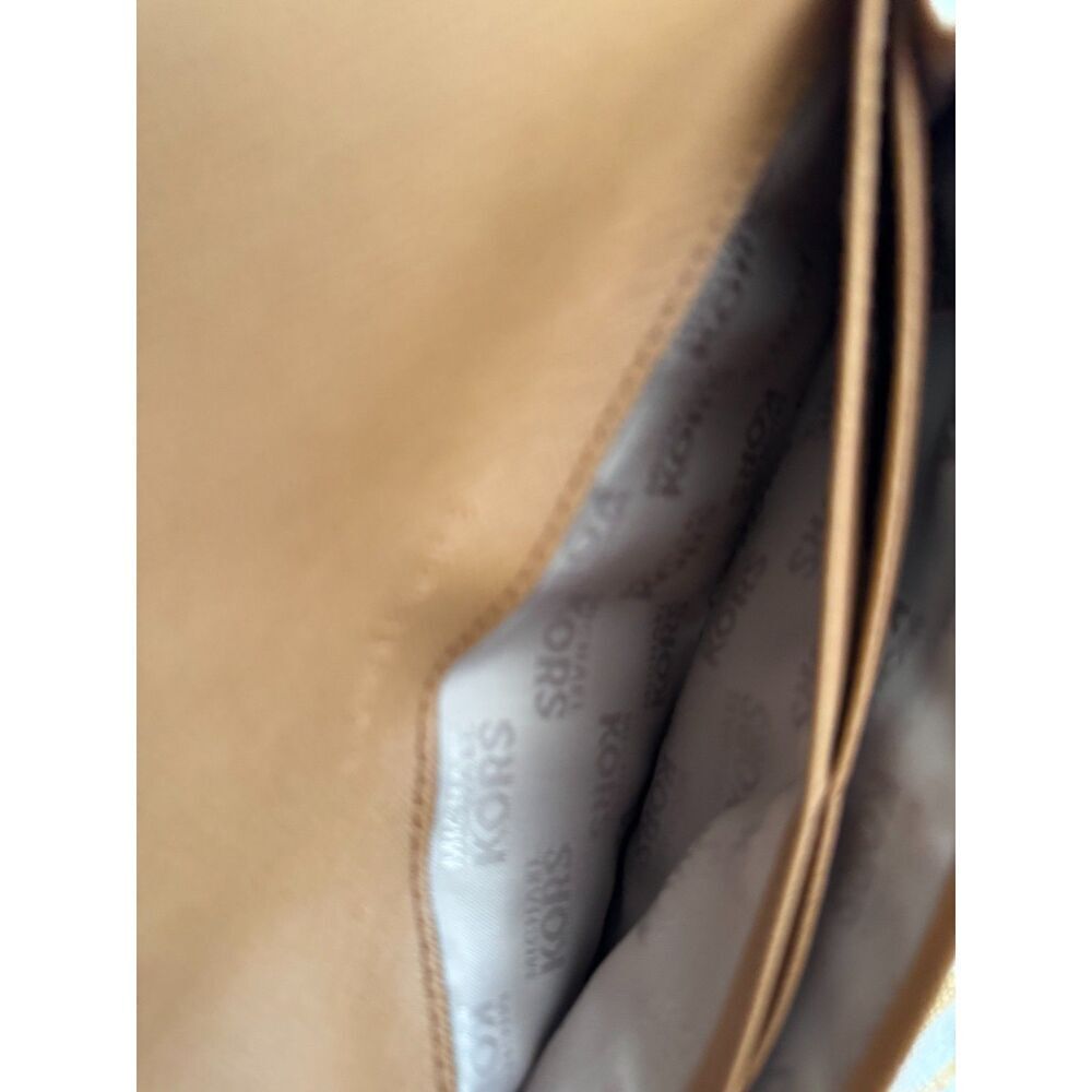 Michael Kors Neutral Wallet With Gold Tone Hardware Accent - Picture 5 of 5
